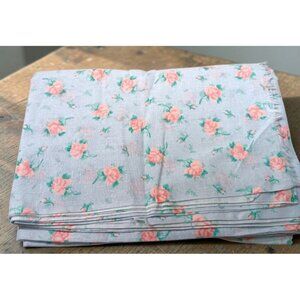 VTG Sewing Fabric Light Weight Loose Weave Floral for Fashion Home Decor 4-5/8yd